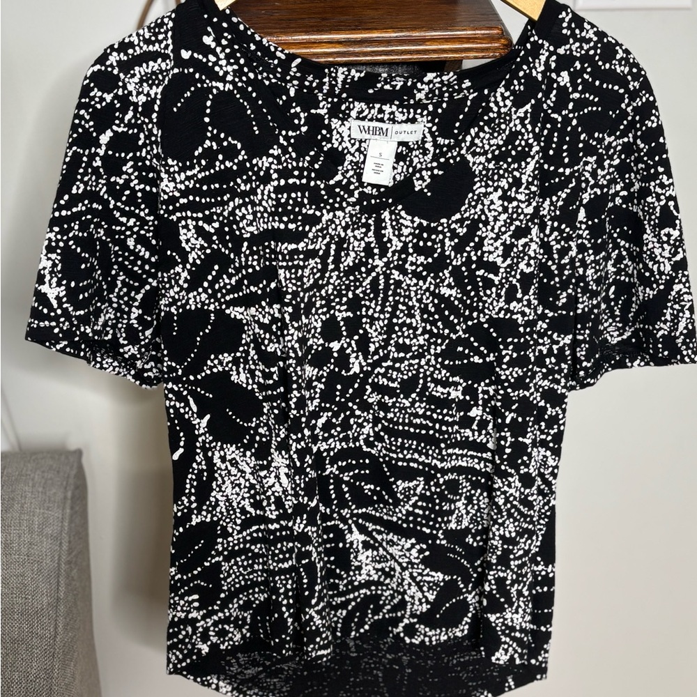 White House Black Market Black and White Patterned Top